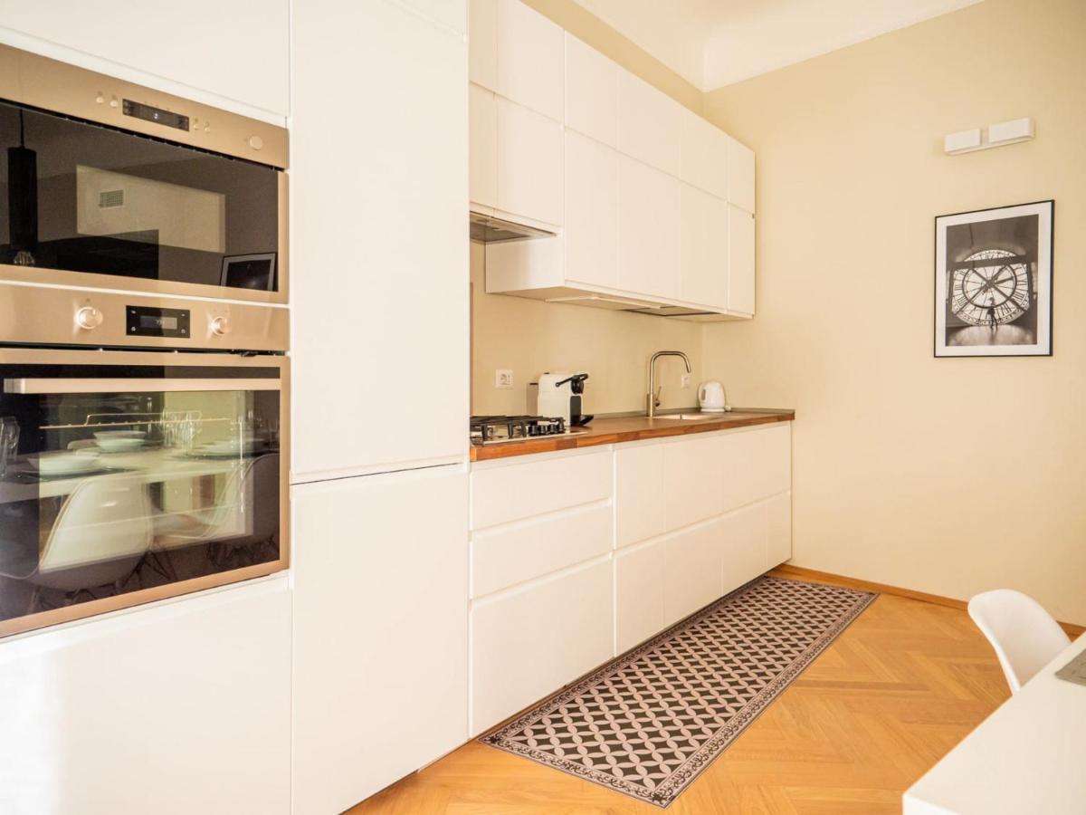 The Best Rent - Cozy Two-Bedrooms Apartment In Pasteur District Milan Exterior photo